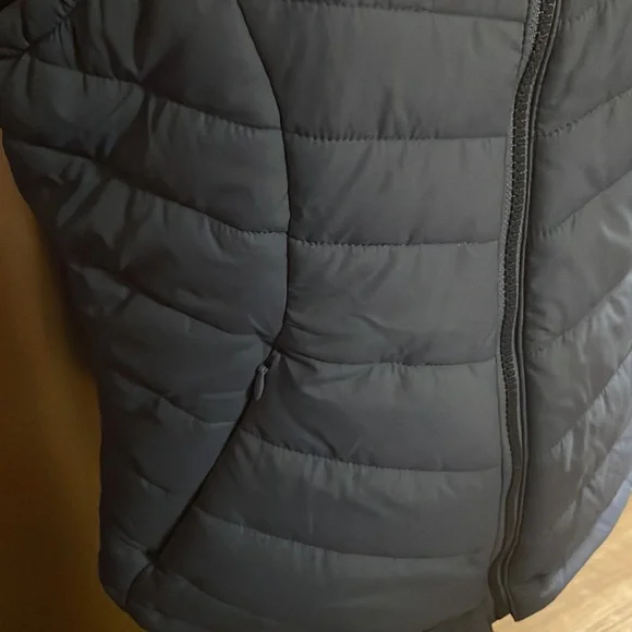 Moonlight Blue Vest ❄️ - Picture 11 of 16